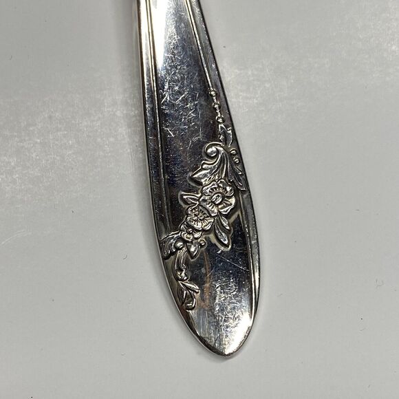 11 Tudor Plate Oneida Community Small Forks Flatware Queen Bess II Floral - Picture 2 of 11
